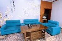 Yuedu Holiday Homestay