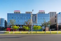 Yinchuan Yuexin Hotel (Yuehai Xintiandi Shopping Plaza) Hotels near Yinchuan Railway Station