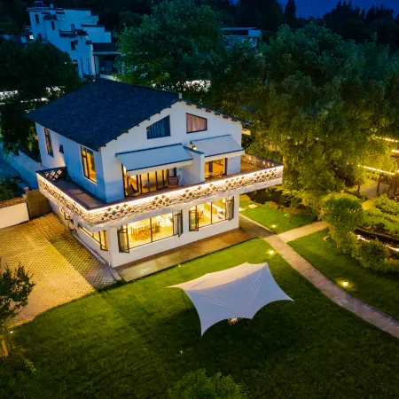 Banyuan Guesthouse