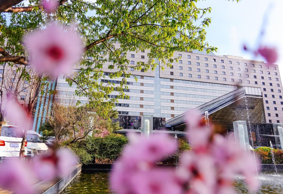 켐핀스키 호텔 베이징의 세련된 외관 이미지