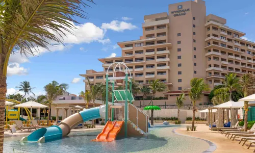 Wyndham Grand Cancun All Inclusive Resort & Villas