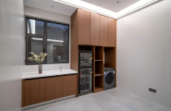 Youth Inn (Wanda Plaza Store)