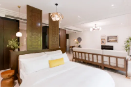 CRC·Hylla Hotel (shimei Bay Hotel)