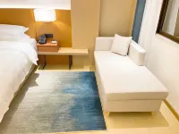 Hechi Yinren Hotel (Jincheng Jiang No. 5 Middle School)