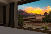 Lijiang Yulong Laixi Mountain View Homestay Hotels near Baisha Ancient Town
