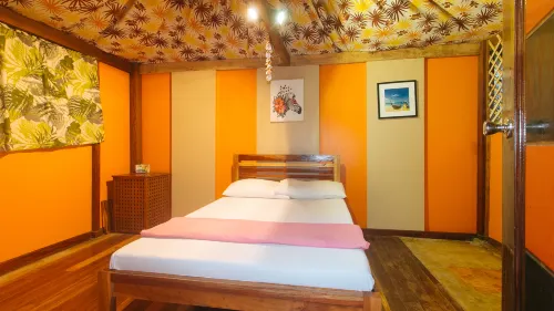 The Clara Beach and Guest House Hotels in Nueva Valencia
