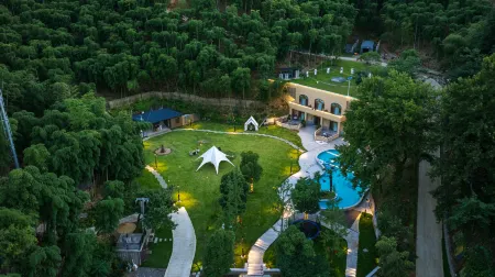 Anji Qixia Mountain Homestay