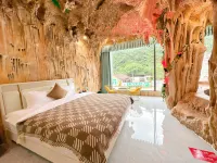 Chuyu Courtyard Hot Spring Vacation Apartment (Qingyuan Gulong Canyon) - Jacuzzi