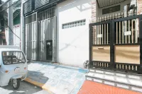 RedDoorz at Mgp Apartelle Near Espana  호텔