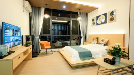 Yoalang Valley Homestay Отели рядом с достопримечательностью «Huangguoshu Potted Landscape Garden»