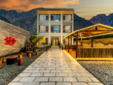 Jinglanshan Homestay (Huashan Scenic Area Visitor Center) Hotels in Huayin
