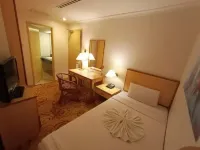 THE ORCHID HOTEL