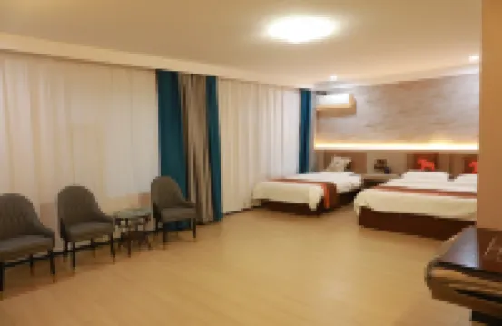 โรงแรมในเครือจัน ยี (วูถิง โม่เหอ)