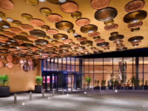 فندق إنديغو دبي داون تاون Hotels near دبي أكواريوم وحديقة الحيوانات