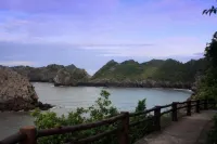 Thuý Anh Hotel Cát Bà