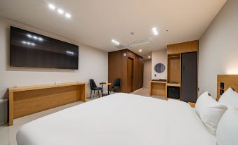Mokpo Brown-dot Hotel Namak Branch