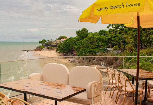 Asia Pattaya Beach Hotel Over view