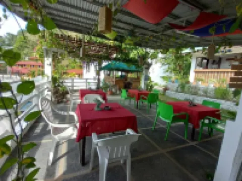 เบลล์วิว คอทเทจเจส โรงแรมในเปอร์โตกาเลรา