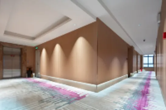 臨高泊漫飯店（新盈店）