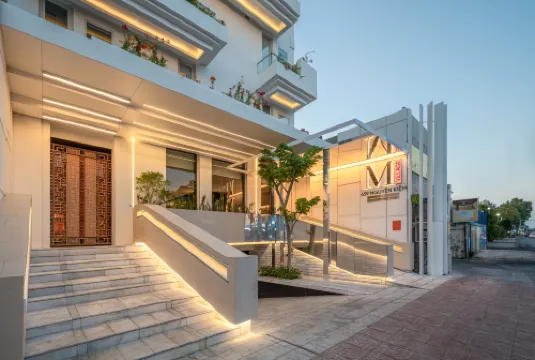 엠 빌리지 호텔 응우옌 끼엠