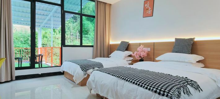 Shangtang Selenium Spring Inn (Warm Tang Mingyue Eternal Love Shop) Hotels in Yichun