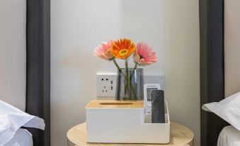 Bolinniao Serviced Apartment (Chenghai Bofeng Center)
