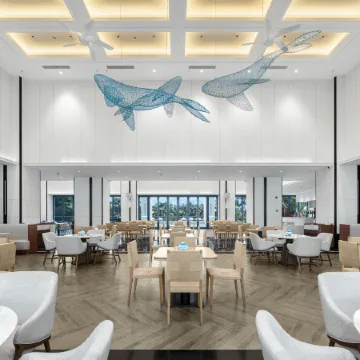 Sanya Junji Seaview Hotel Отели рядом с достопримечательностью «Пляж Дадунхай»