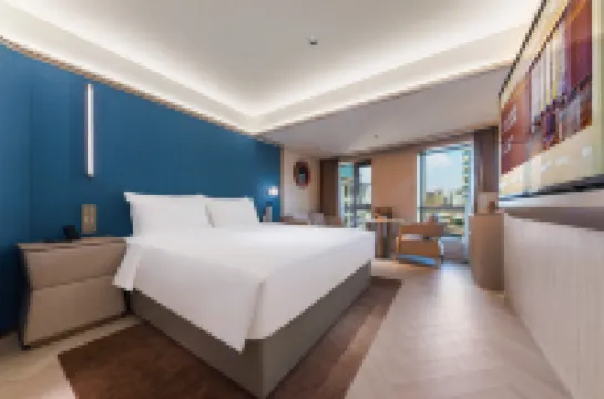 Crystal Orange Ningbo Tianyi Square