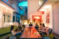 Mido Hostel