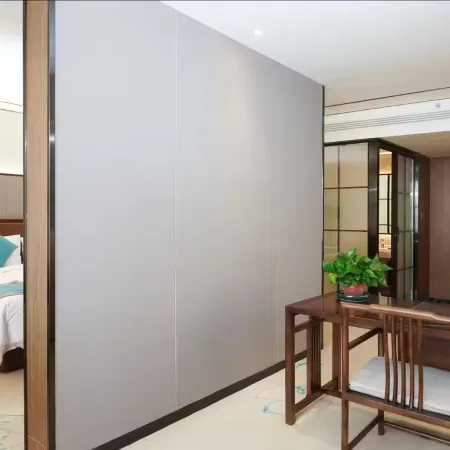 Qingcheng Lotus Hotel (Hohhot East Station Branch)