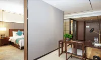 QING CHENG LOTUS HOTEL