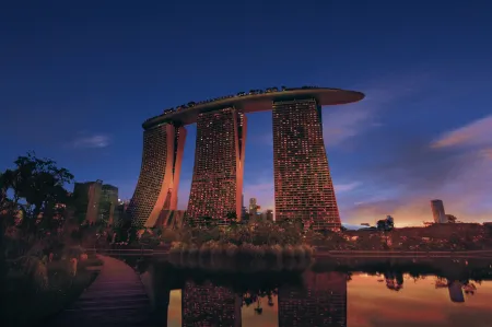 Отель Marina Bay Sands Отели рядом с достопримечательностью «SICCI»
