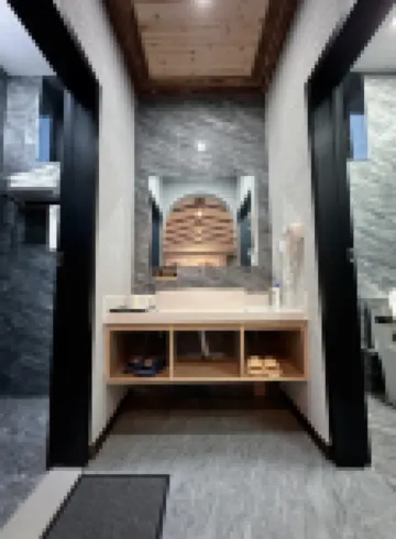 Narati Tingshan Youyuan Homestay (Nalati Scenic Area Store)