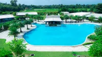 Tiger Palace by Soaltee - Pools