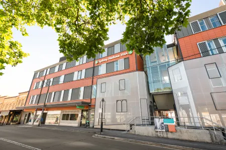 YHA Sydney Harbour Отели рядом с достопримечательностью «Остров Пинчгут»