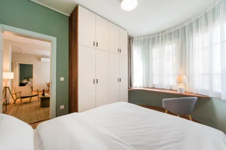 White Lotus by halu! Отели в г. Салоники