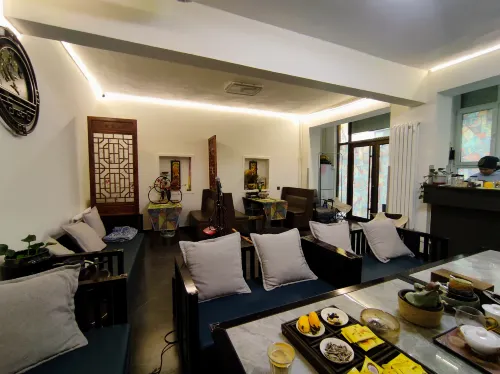 Kunyuyunshe Homestay