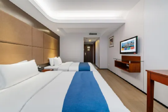Xiashang Yiting Business Hotel (Xiamen Railway Station Wenzao Metro Station Branch)