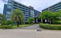 Baan Bangsarey Hotels