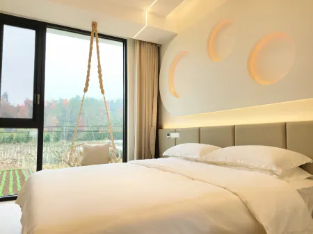 cloud hotel Отели рядом с достопримечательностью «Gaoqian Ancient Residence»