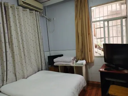 Chongqing Longrui Hotel Отели рядом с достопримечательностью «Qijiang Farmer Print Academy»