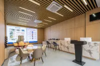 Youyi apartment