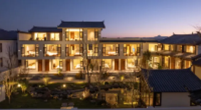 Xue Luo Light Luxury‌ SnowMountainSceneryVilla