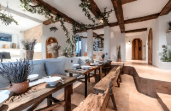 Dali · Lingyulan | DaLi Spring Mountain · Designer's Mountain-View Homestay (Cangshan Branch)