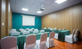 Ye Wen Hotel (Huaihua railway station Taipingqiao branch)