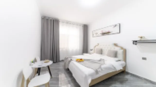 Banshanju Homestay (Dali Ancient City The Chongsheng Temple And The Three-Pagoda) Hotels near The Chongsheng Temple And The Three-Pagoda Culture Tourist Area