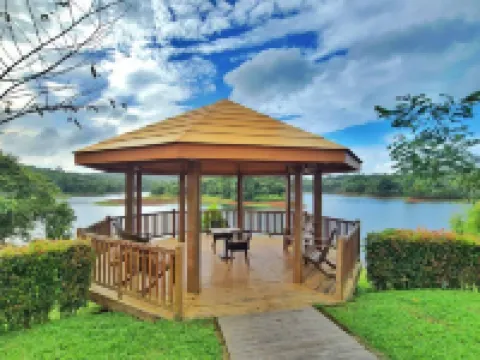 Sofia's Lake Resort Hotels in Cavinti