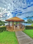 Sofia's Lake Resort Hotels in Paete