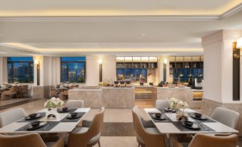Vienna International Hotel Zhoukou Taikang Stadium County government branch