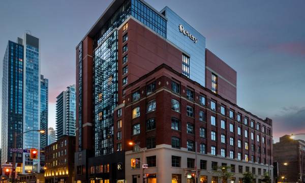Revery Toronto Downtown, Curio Collection by Hilton